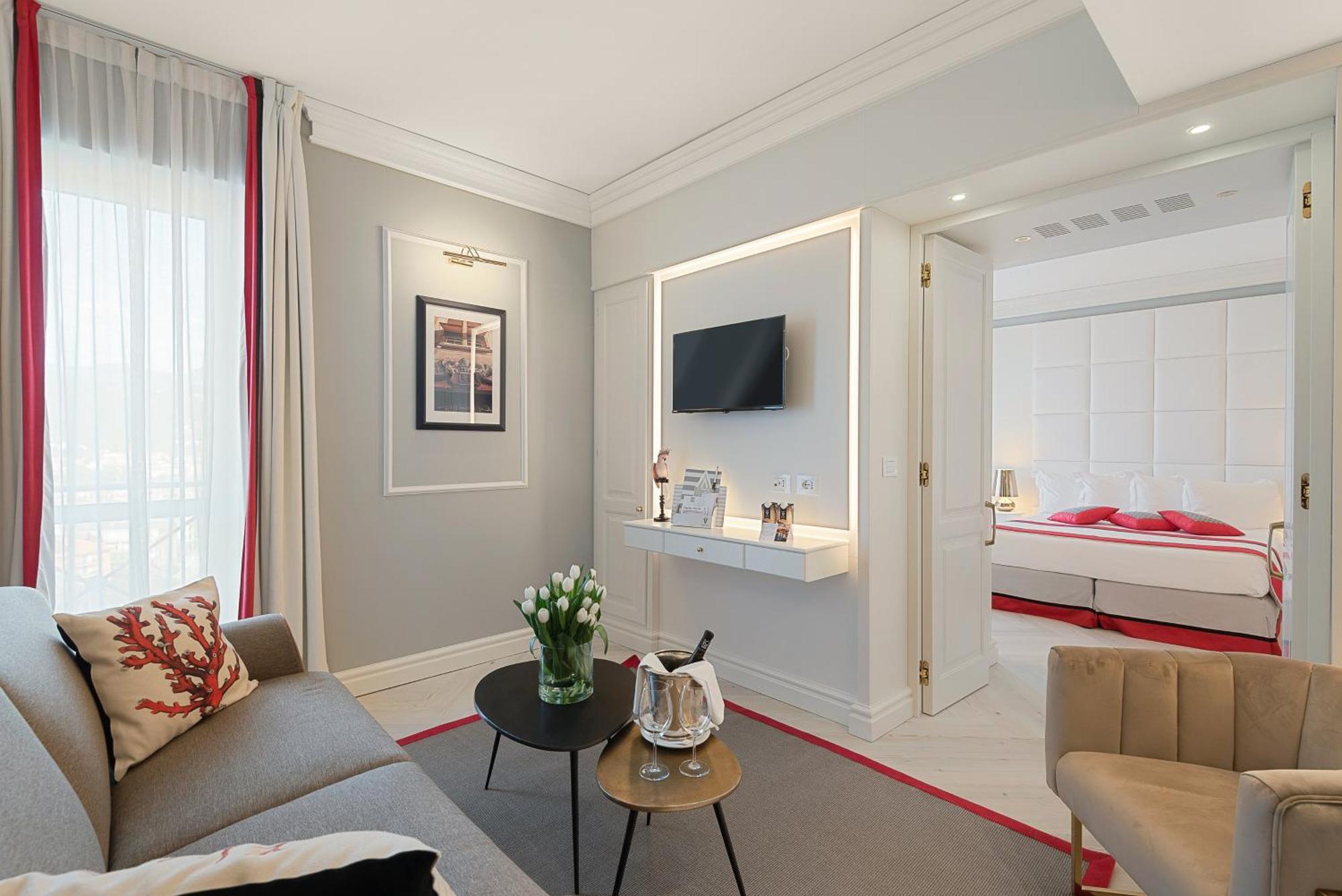 Hotel Vis A Vis Sestri Levante Ngoại thất bức ảnh