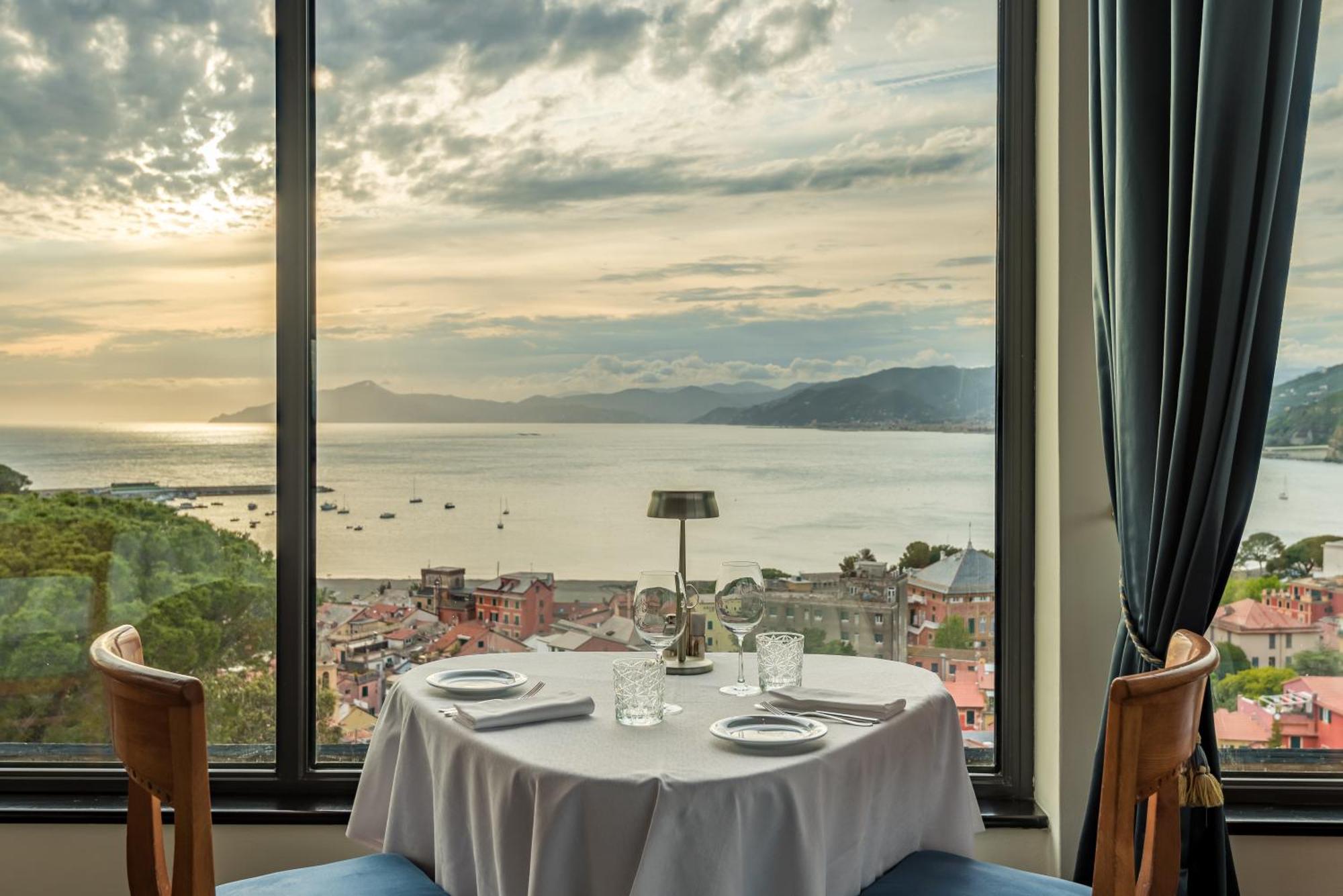 Hotel Vis A Vis Sestri Levante Ngoại thất bức ảnh